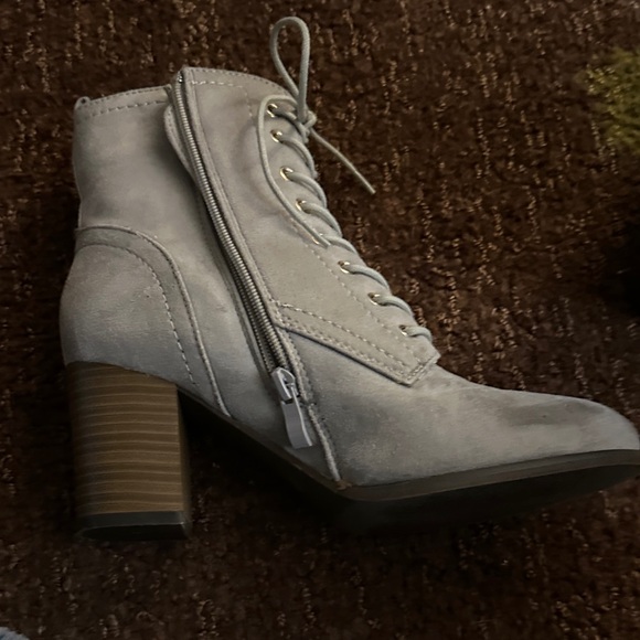 Journee Collection Gray Lace-Up Boots - Picture 4 of 9